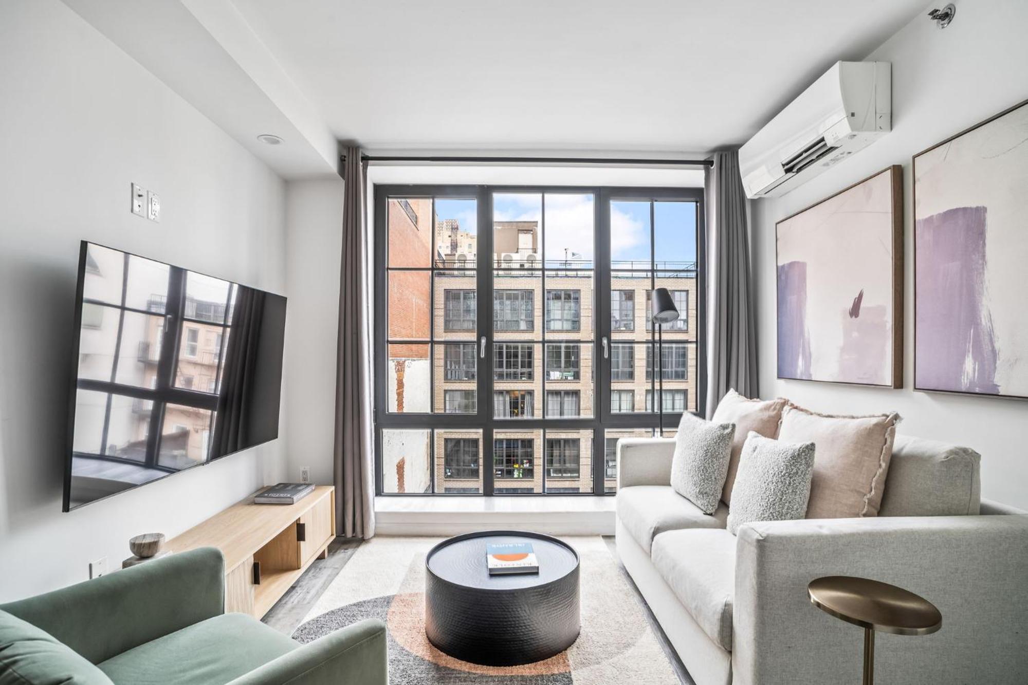 Stunning Modern 2bedroom Near Park And Times Square