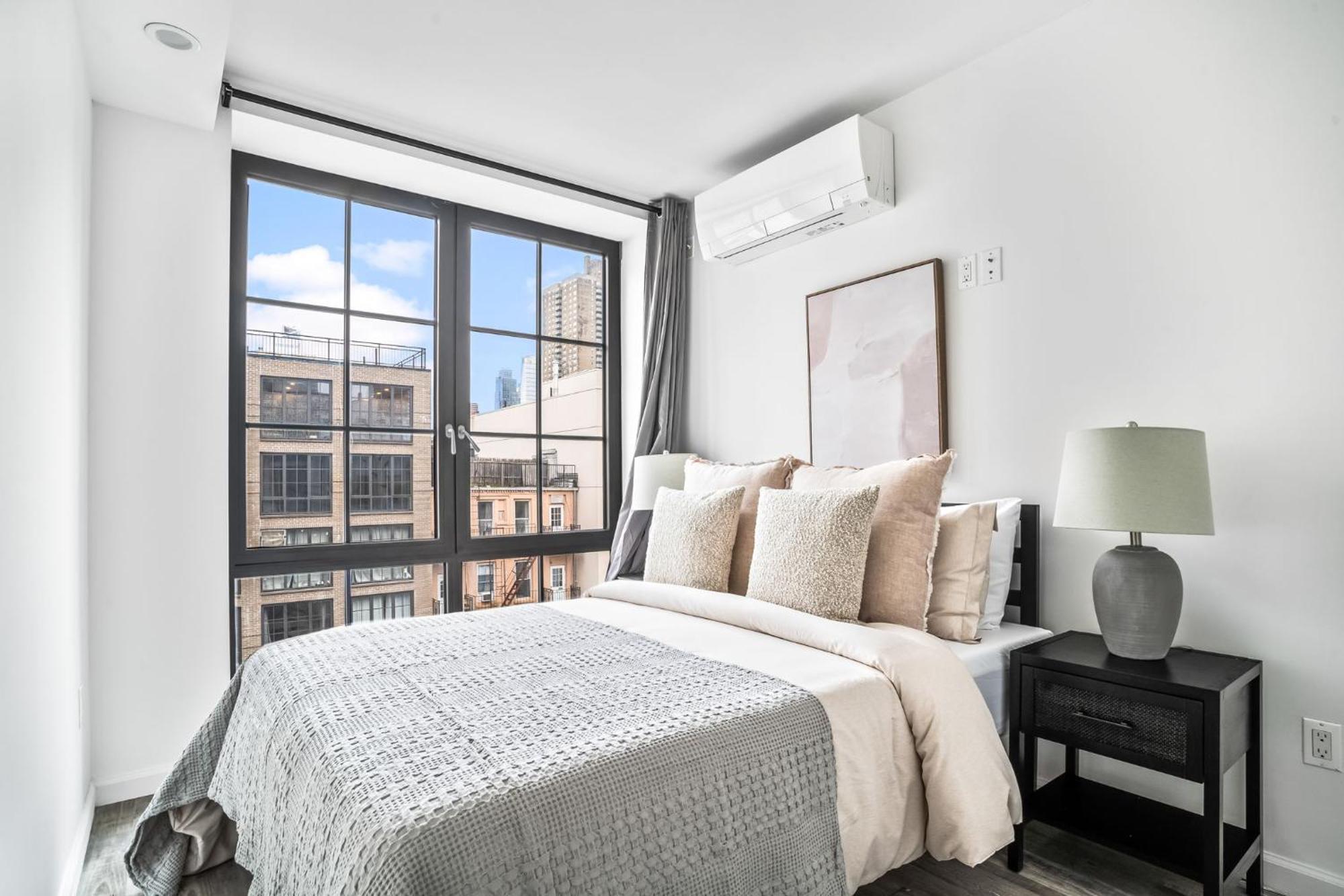 Stunning Modern 2bedroom Near Park And Times Square Apartment *