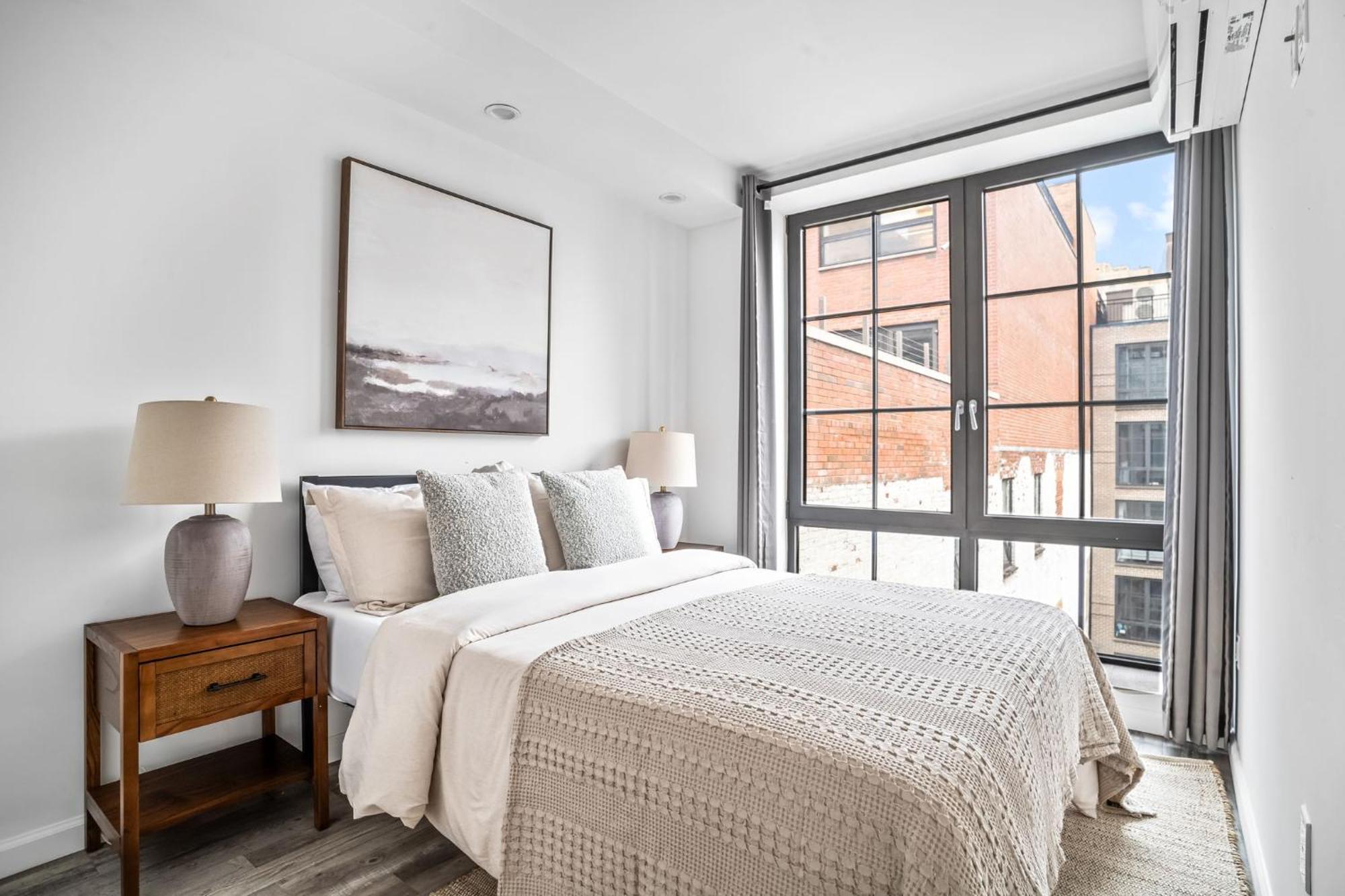 Stunning Modern 2bedroom Near Park And Times Square *